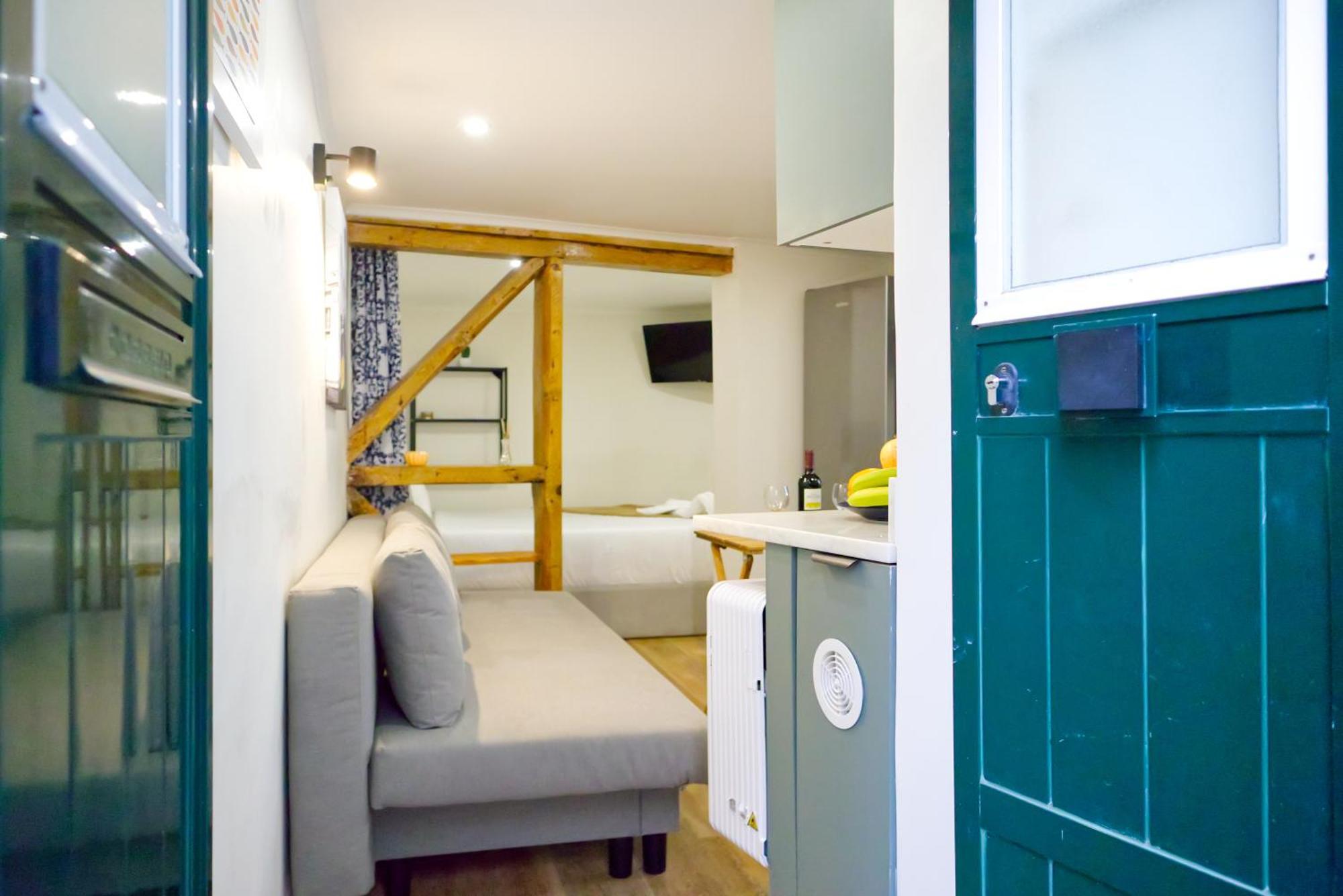 Cosy Flat In The Downtown Lisbon